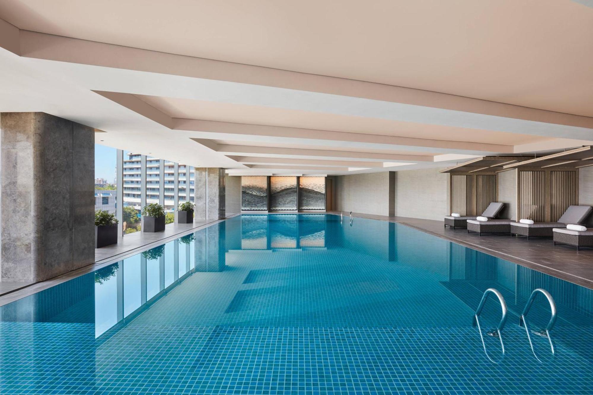 Xuzhou Marriott Hotel Lakeview Екстериор снимка