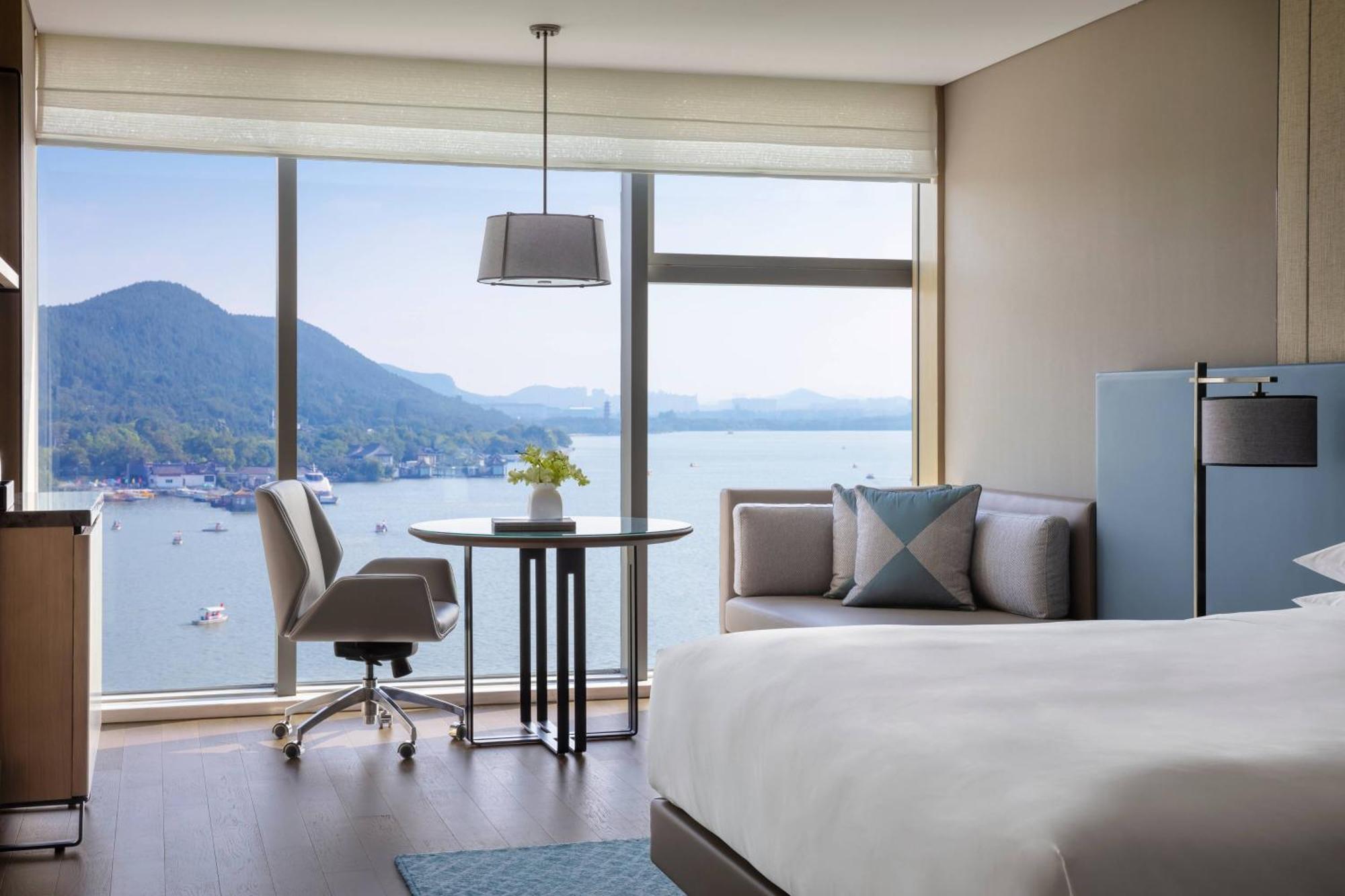 Xuzhou Marriott Hotel Lakeview Екстериор снимка