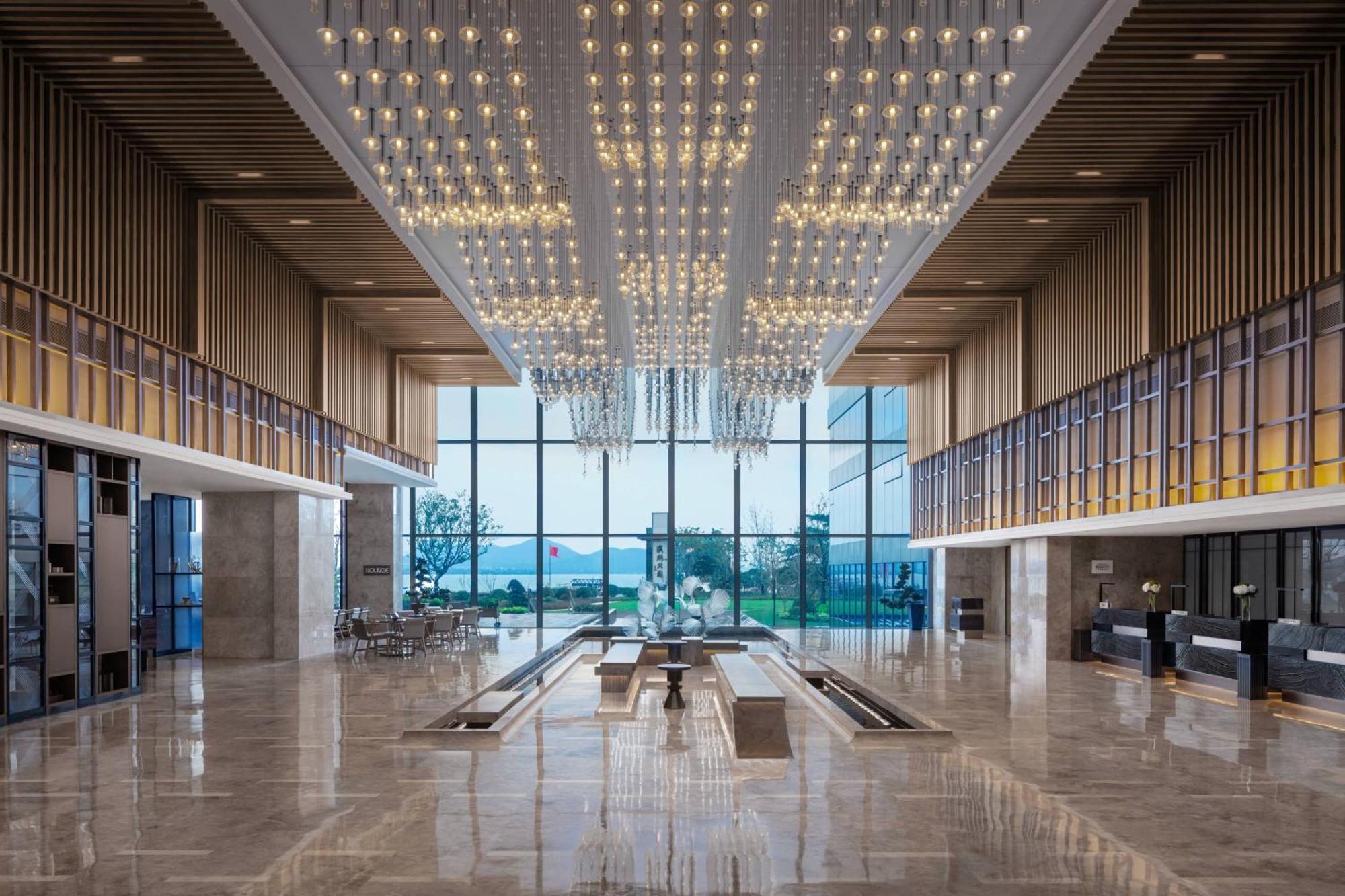 Xuzhou Marriott Hotel Lakeview Екстериор снимка